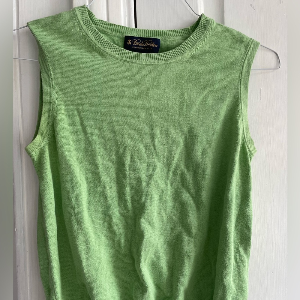 women’s Sweater vest